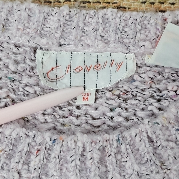 Vintage Cream Knit Sweater - Picture 3 of 8